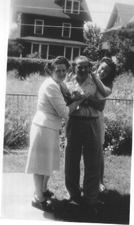 Nan, Gramps, and Evelyn in 1945